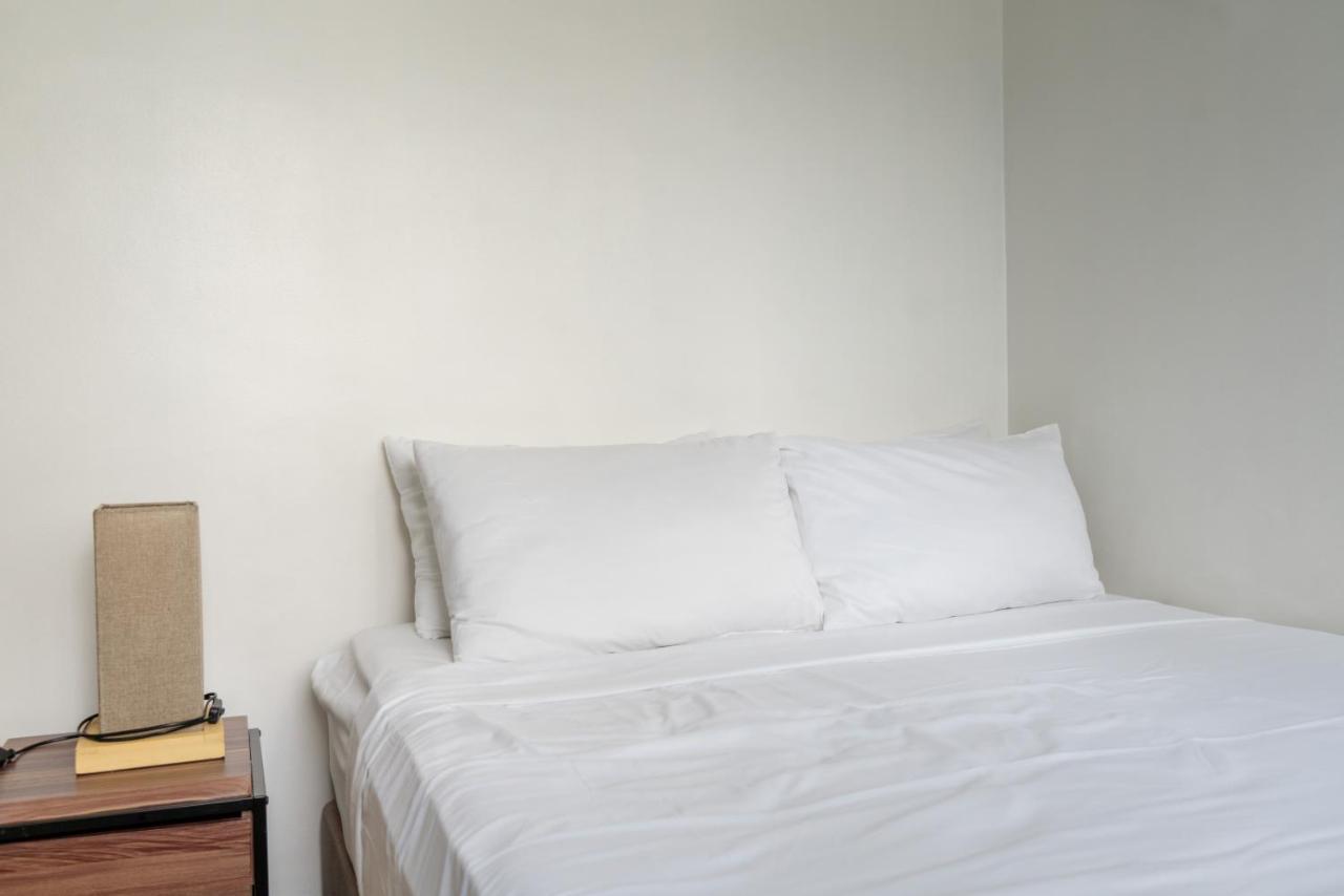 Prime Avant Bgc Location Apartments By Ph Staycation Manila Dış mekan fotoğraf