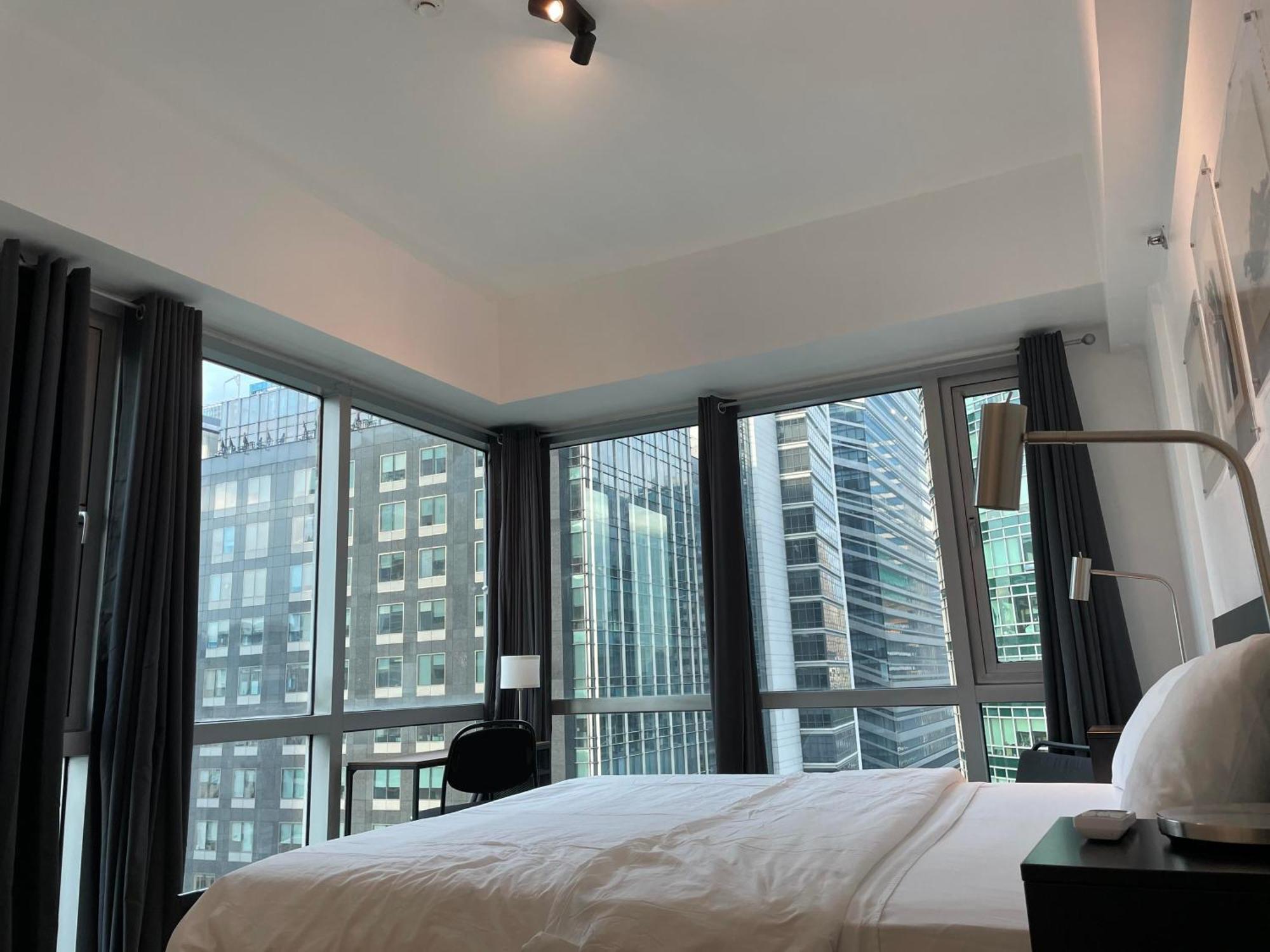 Prime Avant Bgc Location Apartments By Ph Staycation Manila Dış mekan fotoğraf