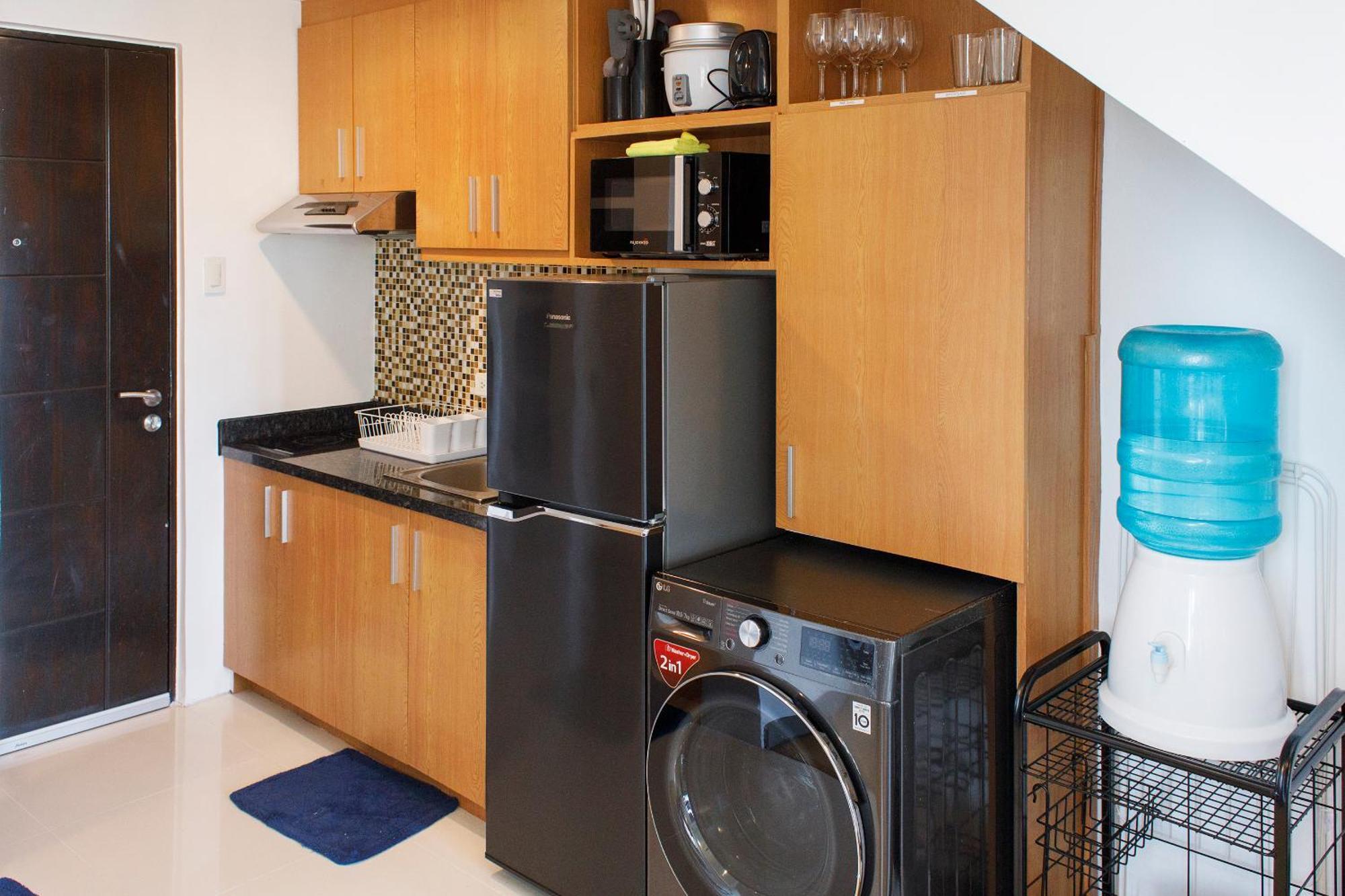 Prime Avant Bgc Location Apartments By Ph Staycation Manila Dış mekan fotoğraf