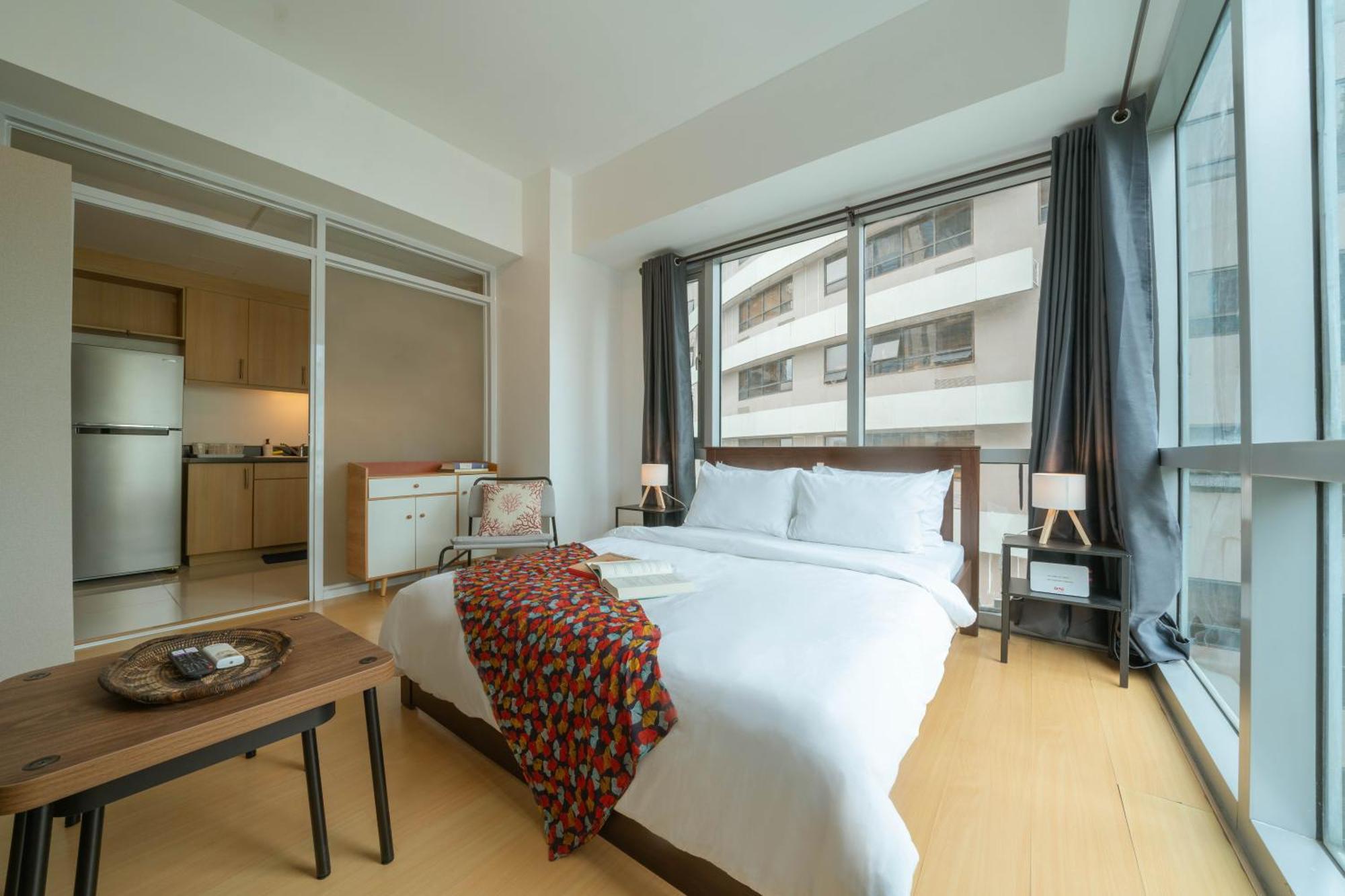 Prime Avant Bgc Location Apartments By Ph Staycation Manila Dış mekan fotoğraf